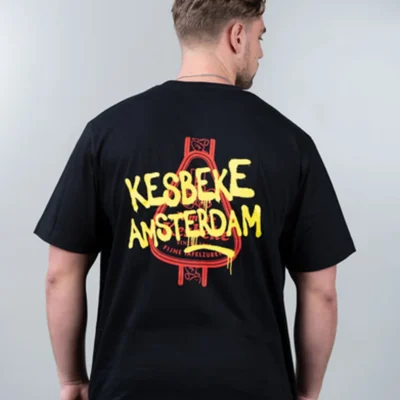 kesbeke_tshirt_graffiti_zwart